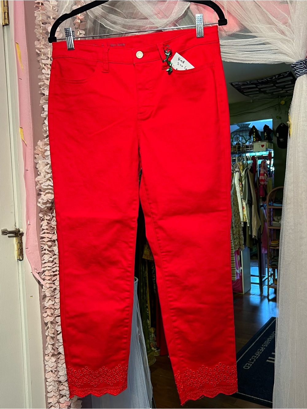 Talbots Bright Red Ankle Jeans with Scalloped Hem Size 6